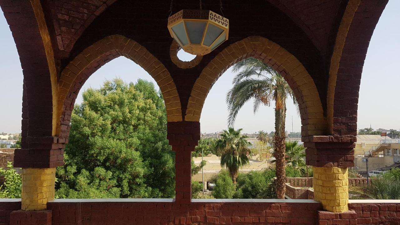 Golden Palace Nile View - Appartment Luxor Esterno foto